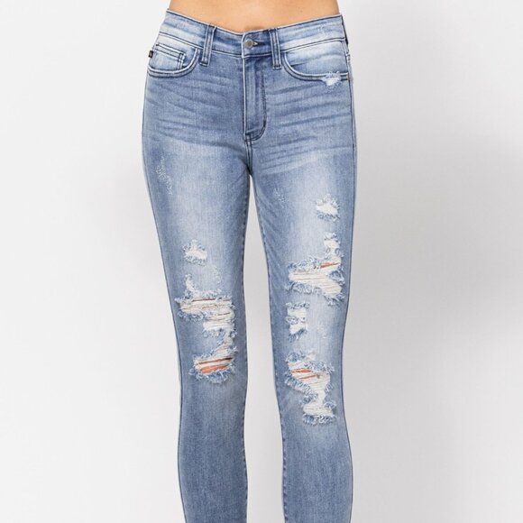 Judy Blue Mid-Rise Skinny Distressed - NWT - Size 24W - Picture 1 of 4